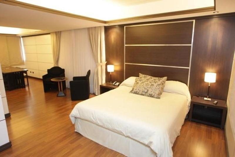 Asuncion Internacional Downtown Hotel الغرفة الصورة